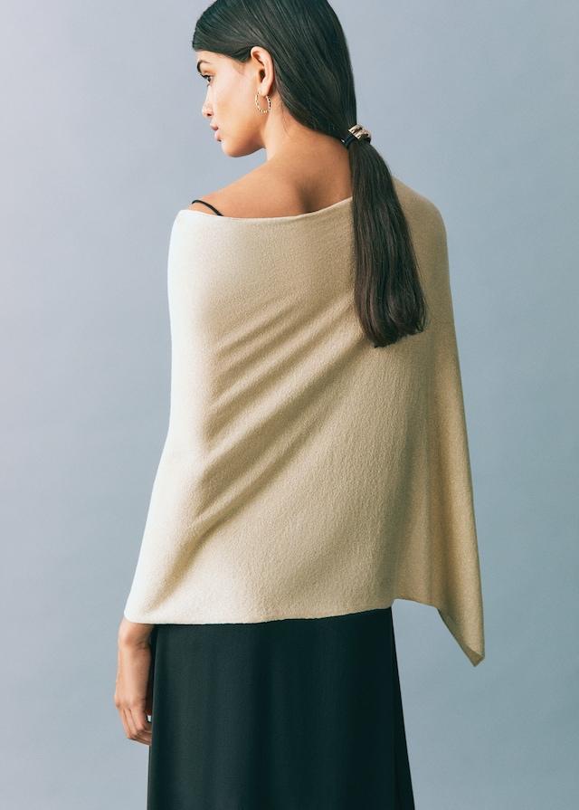 Mango Strickcape aus Lurex Bis zu 60% Rabatt