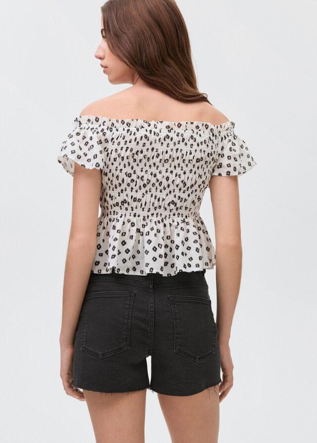 Mango Jeansshorts mit Nieten Fabrik Onlineshop