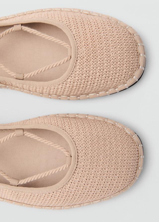 Mango Strick-Ballerina mit Schnürsenkeldetails Wochenangebot