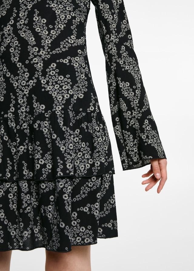 Mango Kleid mit Blumendruck Exklusivangebot