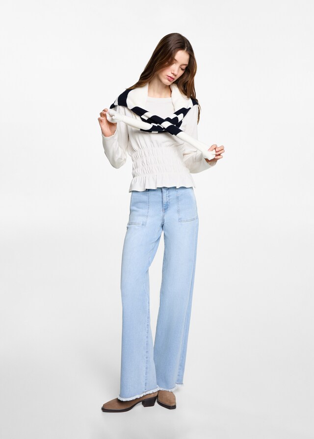 Mango T-Shirt mit geraffter Taille Valentinstagsangebot