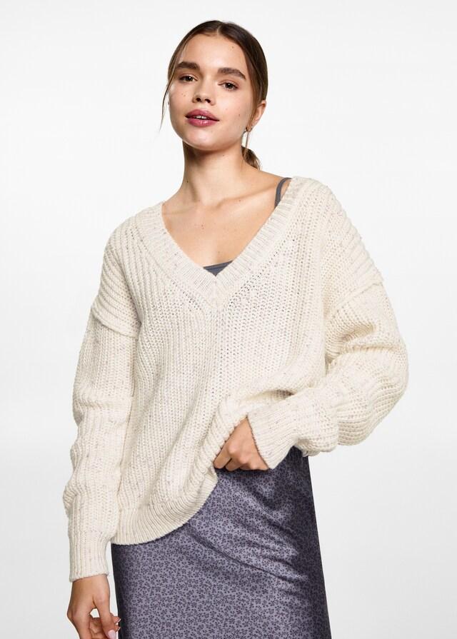 Mango Oversized-Pullover mit V-Ausschnitt Bis zu 50% Rabatt