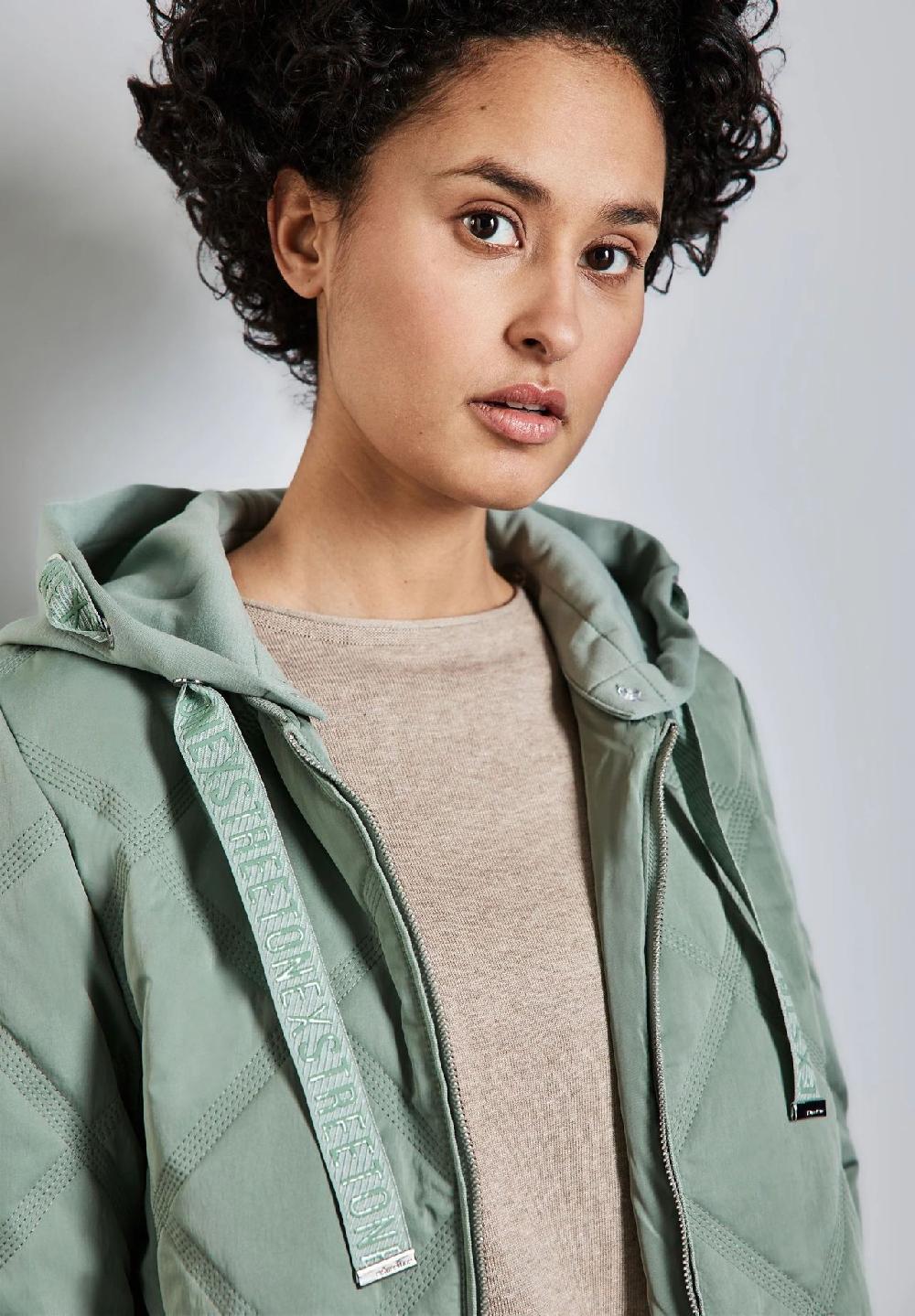 Street One Steppjacke "DiamondQu" Zweiwegereißverschluss für Damen Black Friday Preise