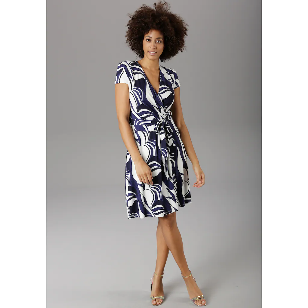 Aniston SELECTED Sommerkleid mit grafischem Druck Black Friday Preise