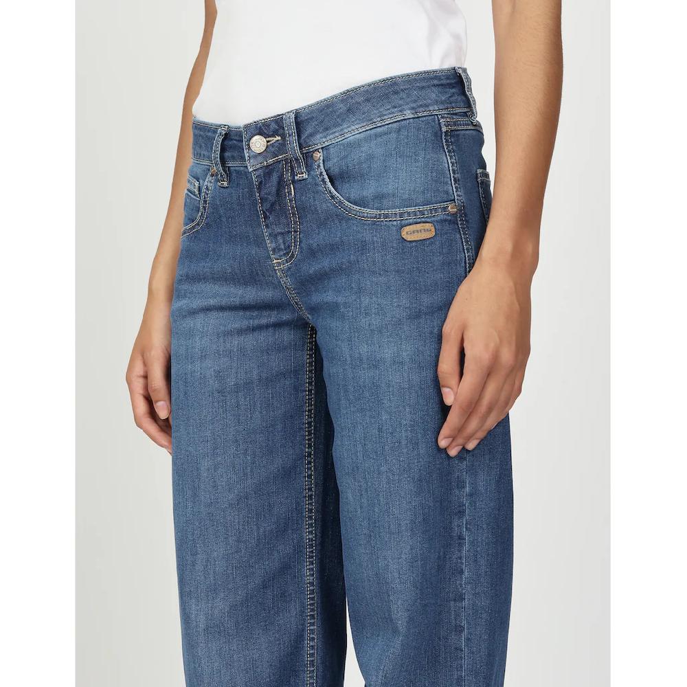 GANG Straight-Jeans »94RIVER« mit zusätzlicher kleiner Gesäßtasche Top Angebot