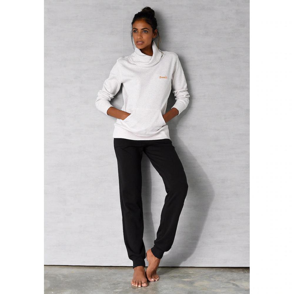 Bench. Loungewear Longsweatshirt mit Stehkragen in Layeroptik und Kängurutasche Loungewear Online Shopping