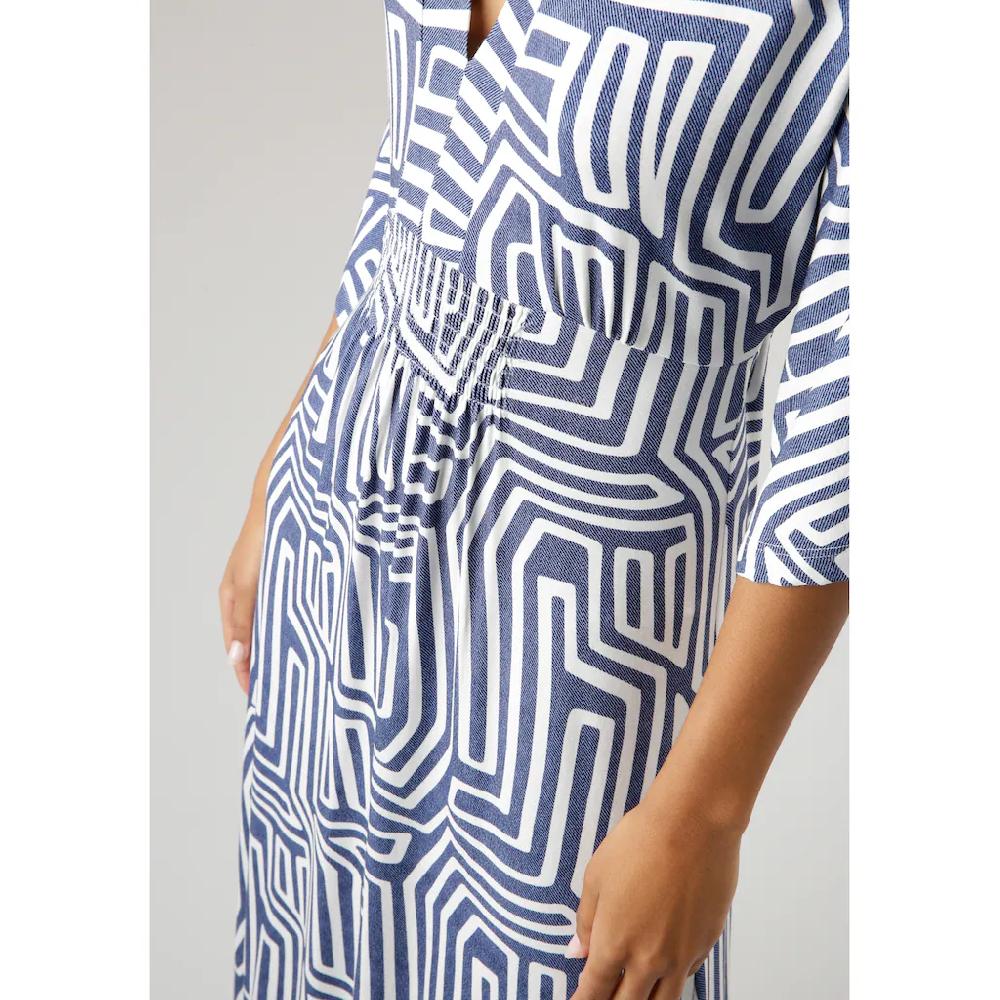 Aniston SELECTED Sommerkleid mit grafischem Druck in Jeansfarbe Bis zu 50% Rabatt