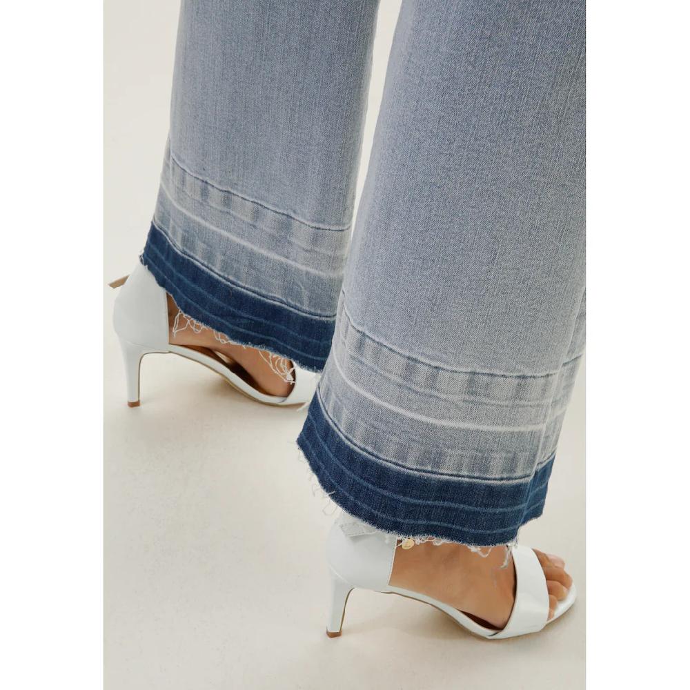 Aniston CASUAL Straight-Jeans mit trendiger Waschung am leicht ausgefranstem Saum Saisonale Angebote