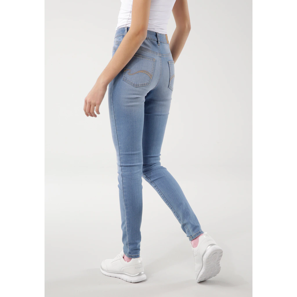 KangaROOS 5-Pocket-Jeans »SUPER SKINNY HIGH RISE« knöchellang mit Used-Optik hohe Leibhöhe Weihnachtsangebot
