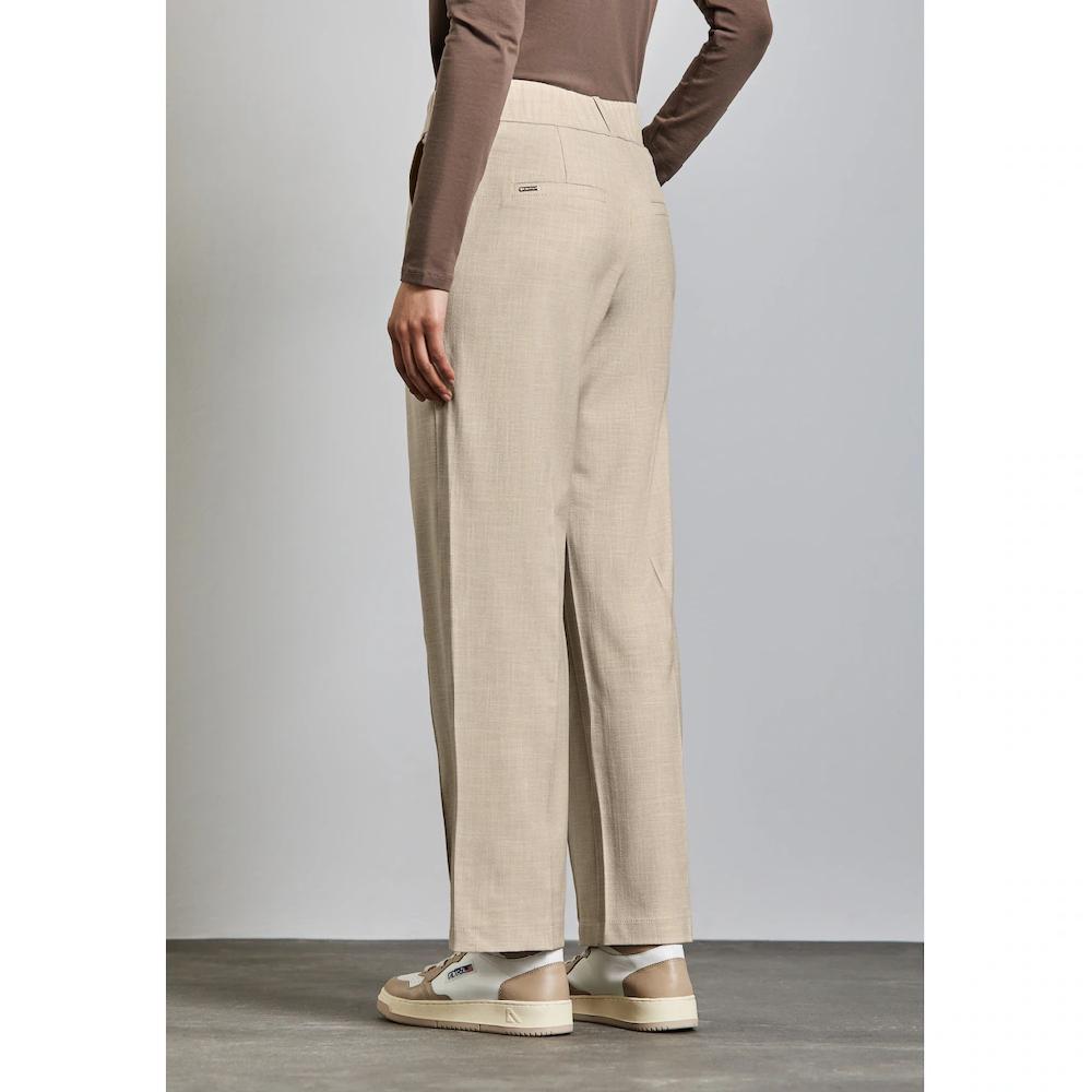 STREET ONE Stoffhose im Casual Fit und mit Stretch Riesige Ersparnisse