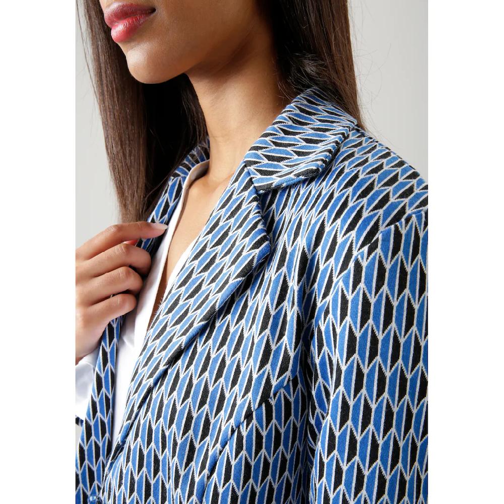 Aniston SELECTED Kurzblazer mit grafischem Allover-Muster Black Friday Preise