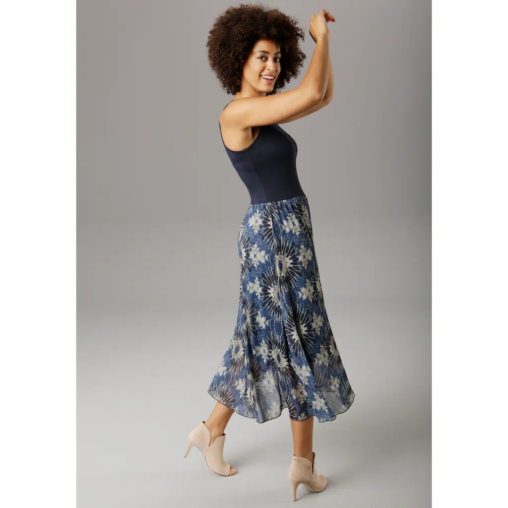 Aniston SELECTED Sommerkleid mit Batik-Druck Im Verkauf