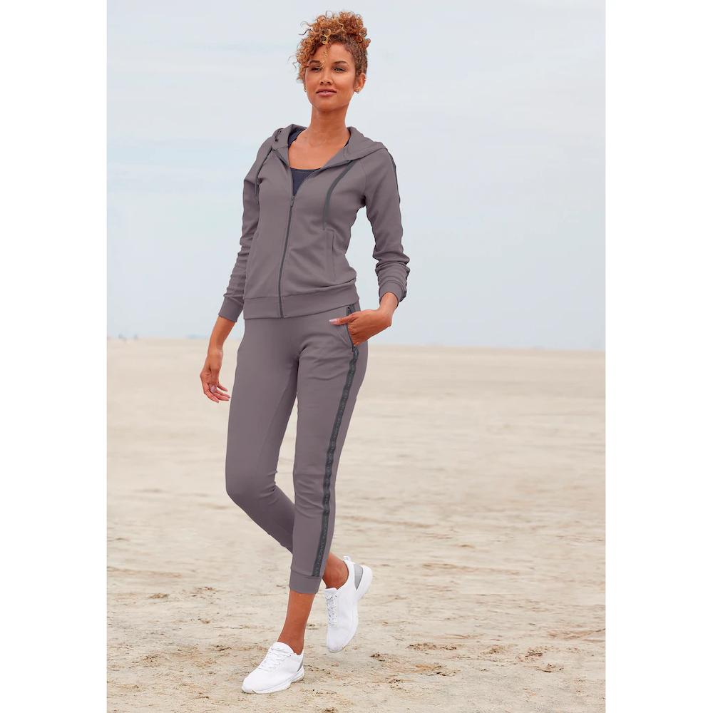 LASCANA ACTIVE Trainingsjacke mit Kapuze mit Logo Tape an den Ärmeln Blitzangebot