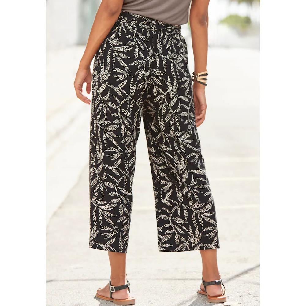 LASCANA Culotte (mit Bindegürtel) mit Blätterdruck luftige Sommerhose in 7/8-Länge Strandhose Große Rabatte