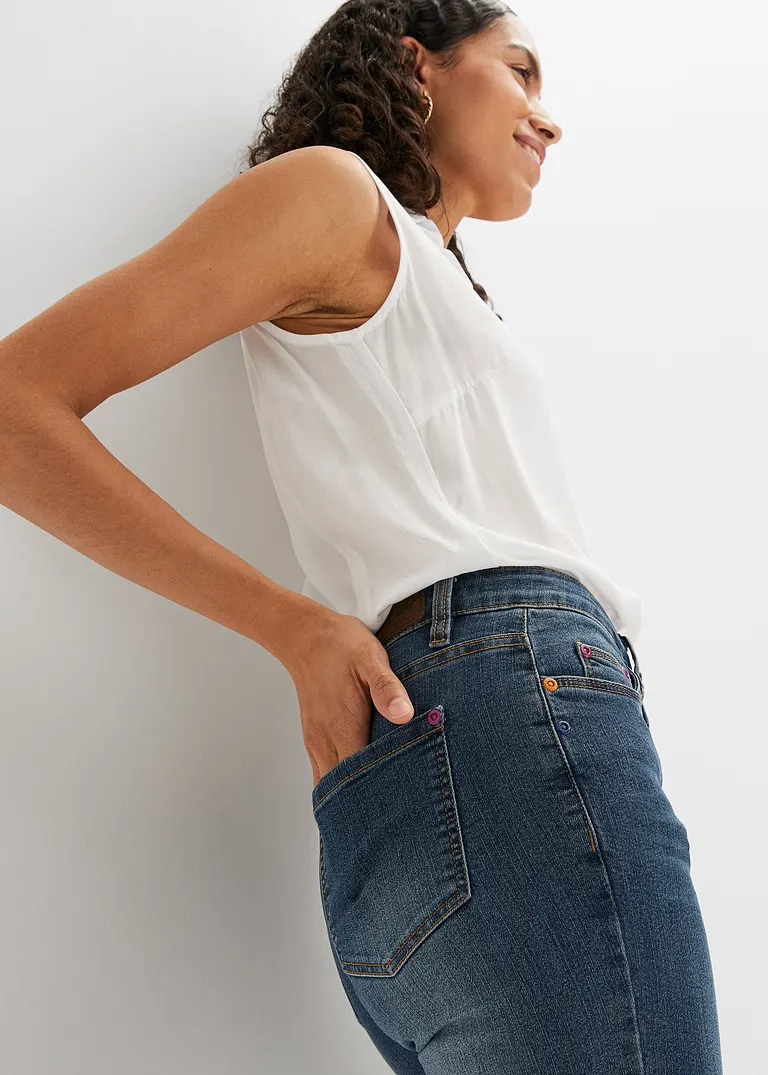 bonprix Bequeme Basic-Stretch-Jeans mit bunten Nieten - blau regular Letzte 2 Tage