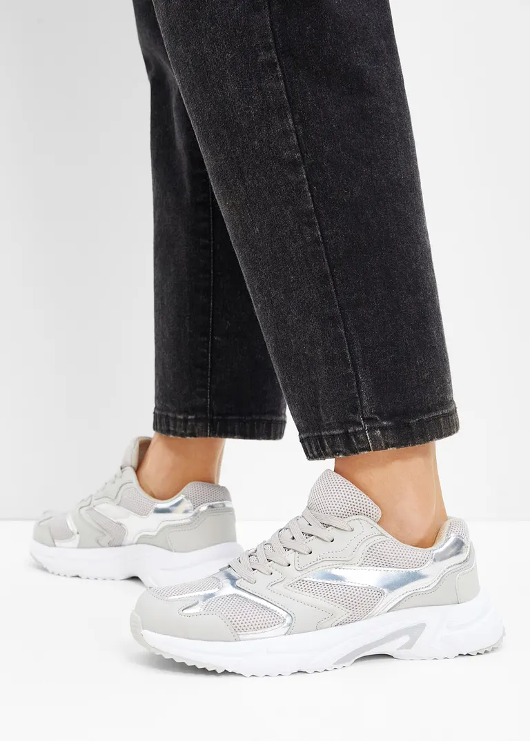 bonprix Sportlicher Chunky Sneaker mit Metallic Details - grau Verkauf