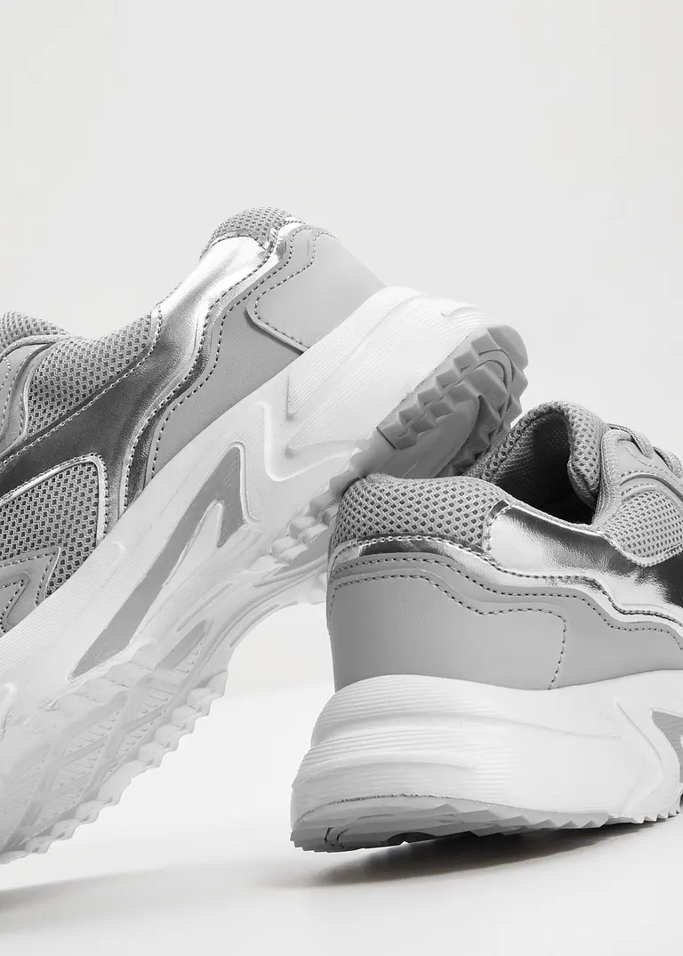 bonprix Sportlicher Chunky Sneaker mit Metallic Details - grau Verkauf