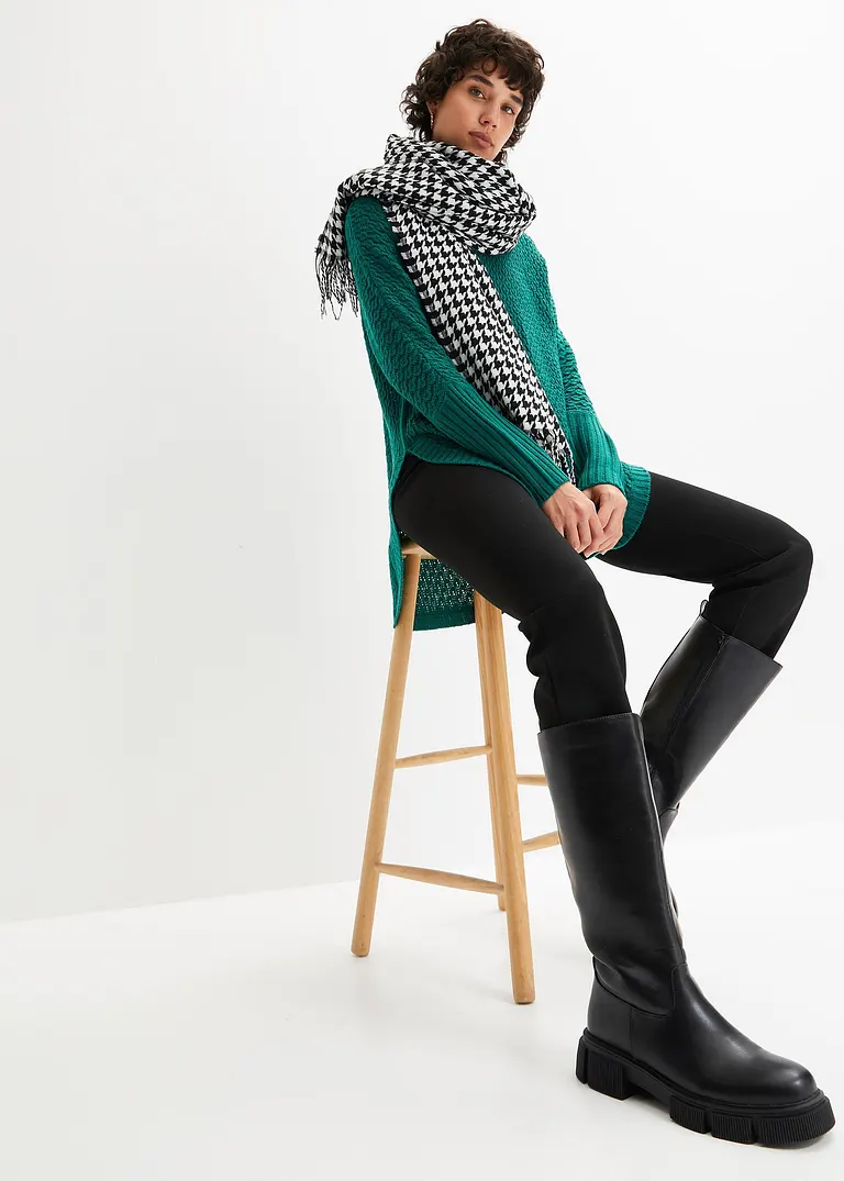 bonprix Modischer Oversize-Pullover mit Ajour-Muster sowie einem großen Rollkragen und zwei seitlichen Schlitzen Limitierter Zeitrabatt