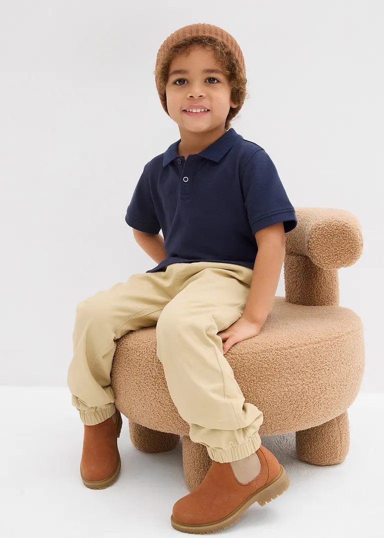 bonprix Schönes Basic Poloshirt für Jungen mit Seitenschlitzen - blau Neuheiten