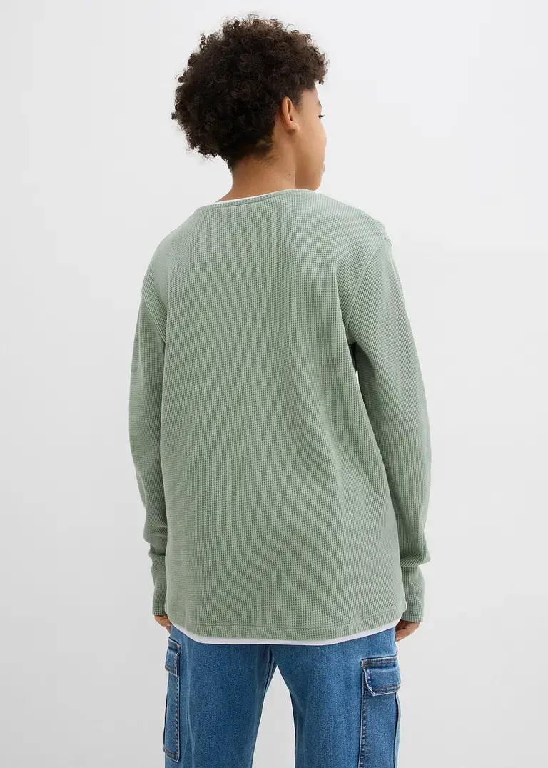 bonprix Schönes Jungen Langarmshirt in 2 in 1 Optik mit Rundhalsausschnitt Begrenztes Angebot