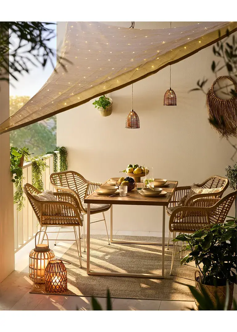 bonprix Idealer Schattenspender mit romantischer Beleuchtung - beige Lagerräumung